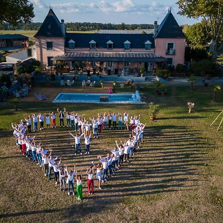 Boutik Hotel O'Domaine Chis Екстер'єр фото