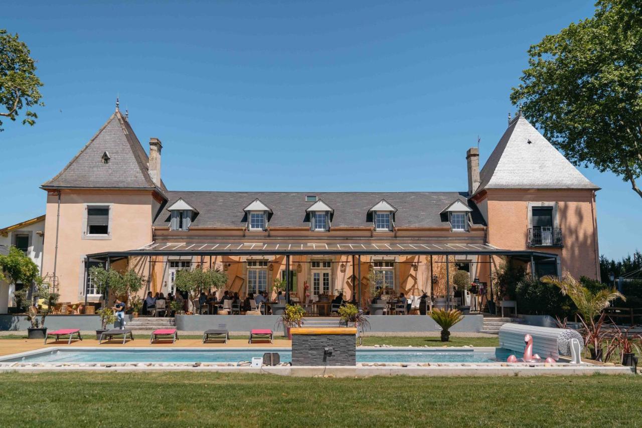 Boutik Hotel O'Domaine Chis Екстер'єр фото